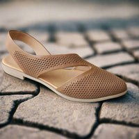 bueno Women's Bianca Flat Shoe in walnut - women's flats