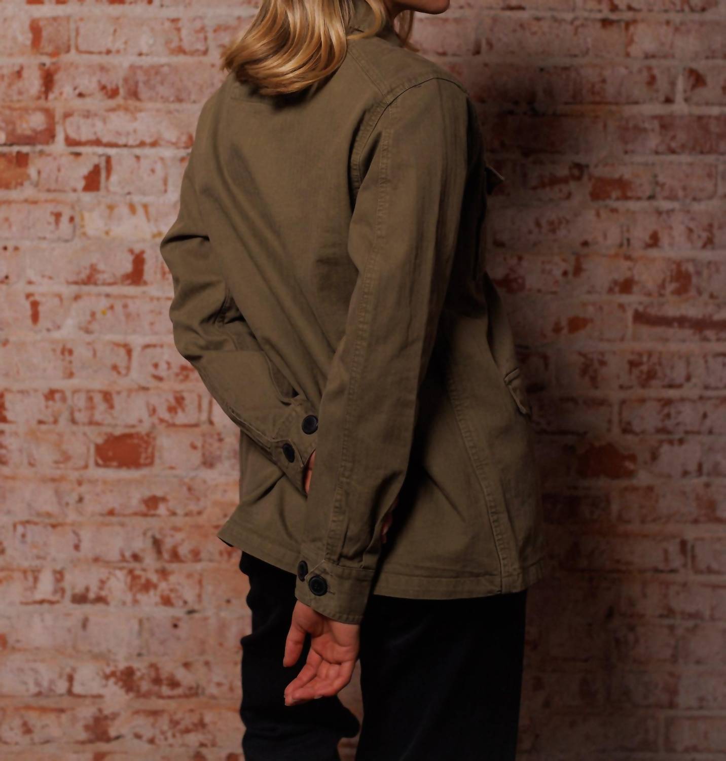 Iron & Resin Connor Jacket in army - women's jacket - detail view
