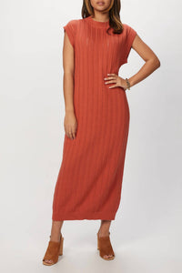 SLEEVELESS LACE DRESS