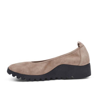 Aetrex - Women's Brianna Slip On Shoes