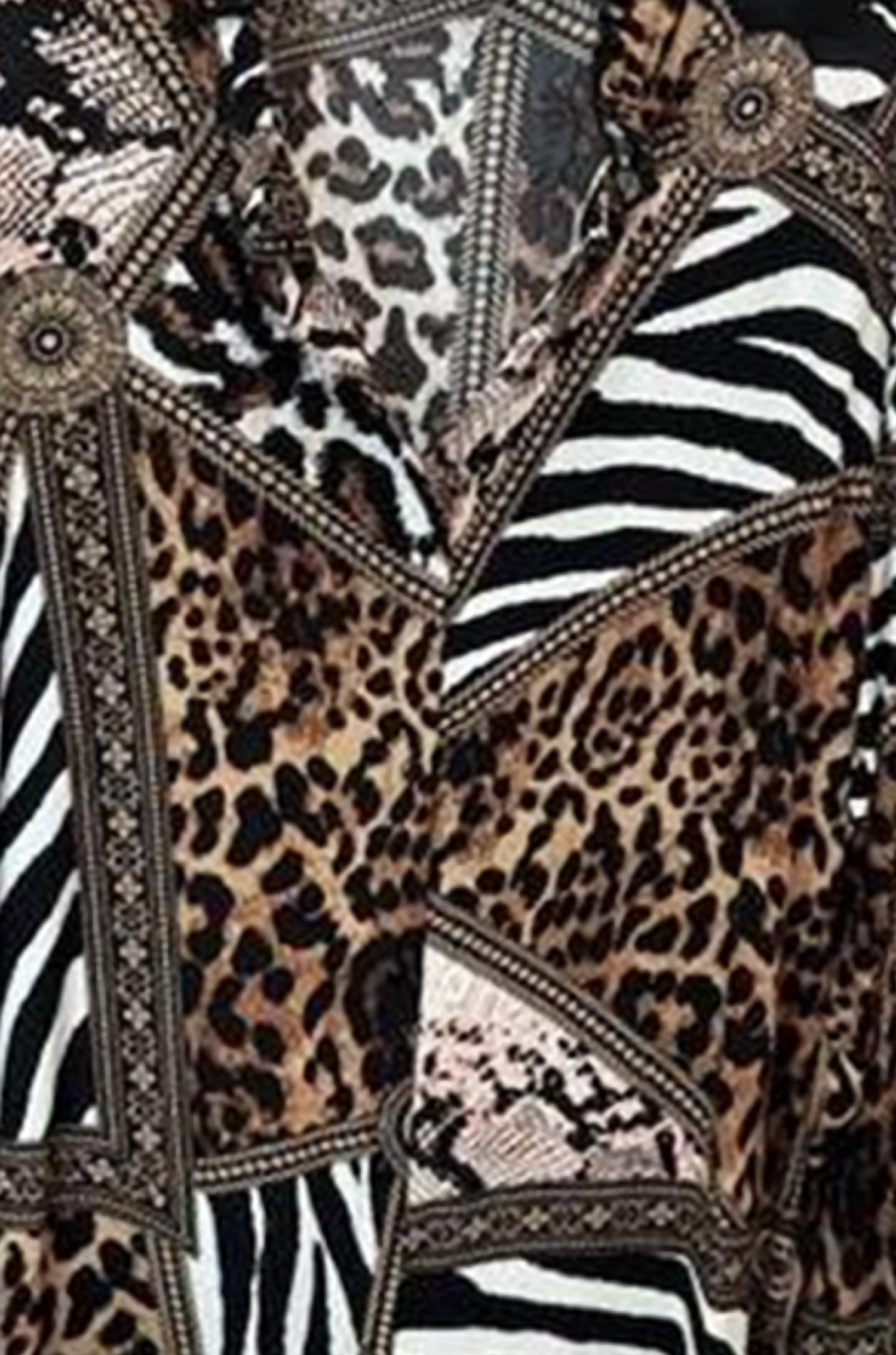 Esqualo - Women Animal Print V-neck Blouse