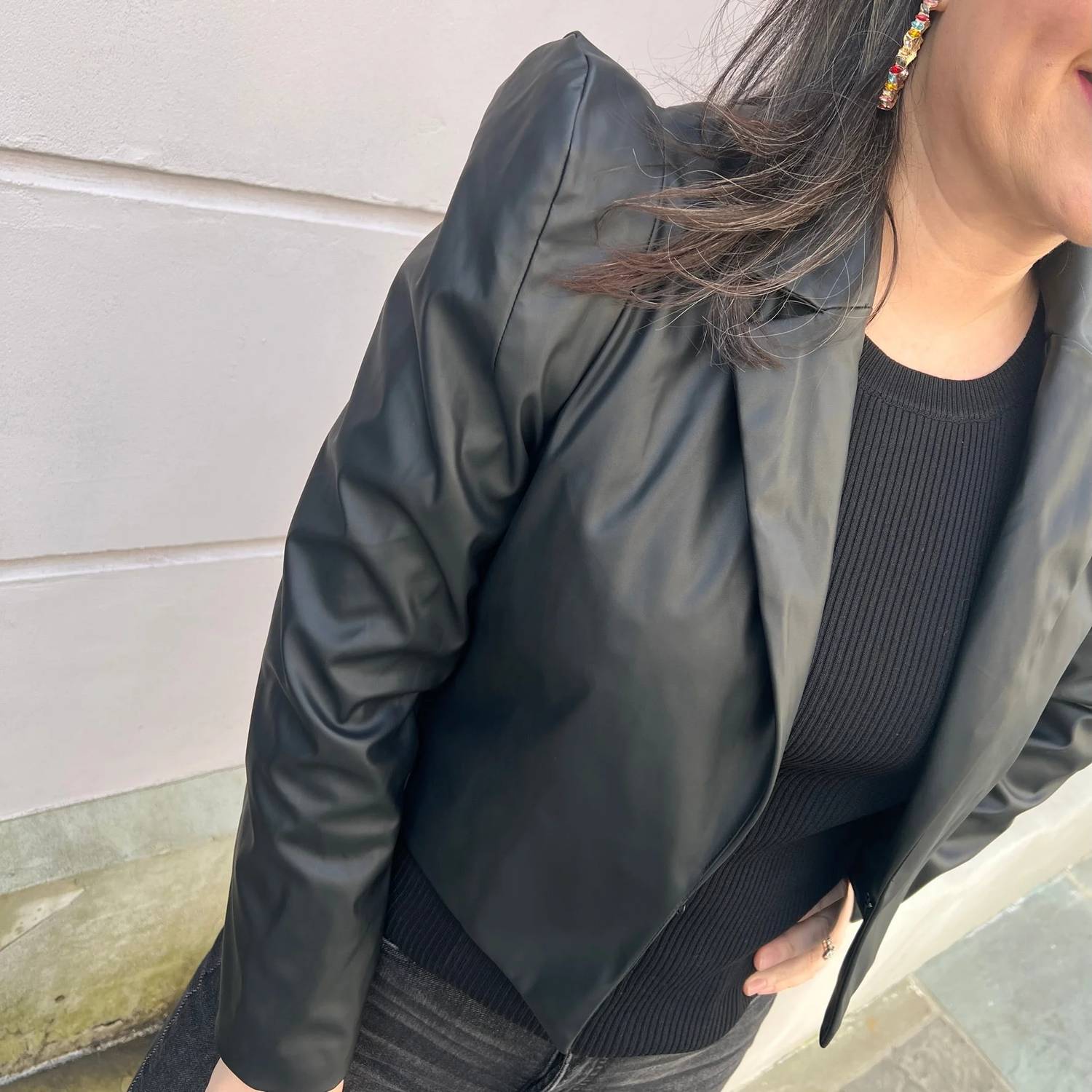 Entro - Faux Leather Cropped Blazer