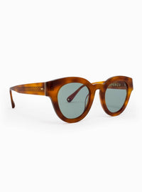Aperçu Eyewear Women's Le Rond Sunglasses in cognac 01 - women's accessory