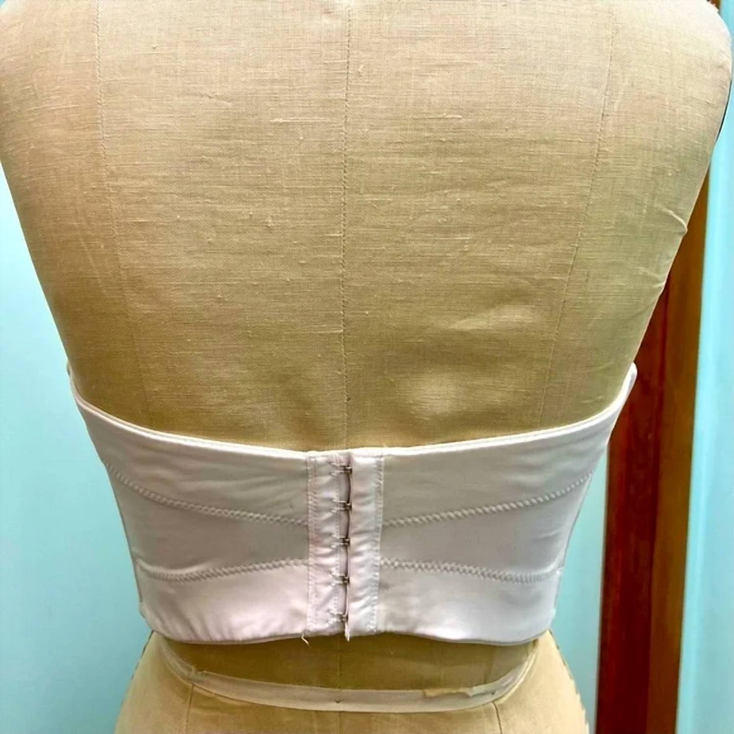 Dynashape Intima - Women's Cropped Corset