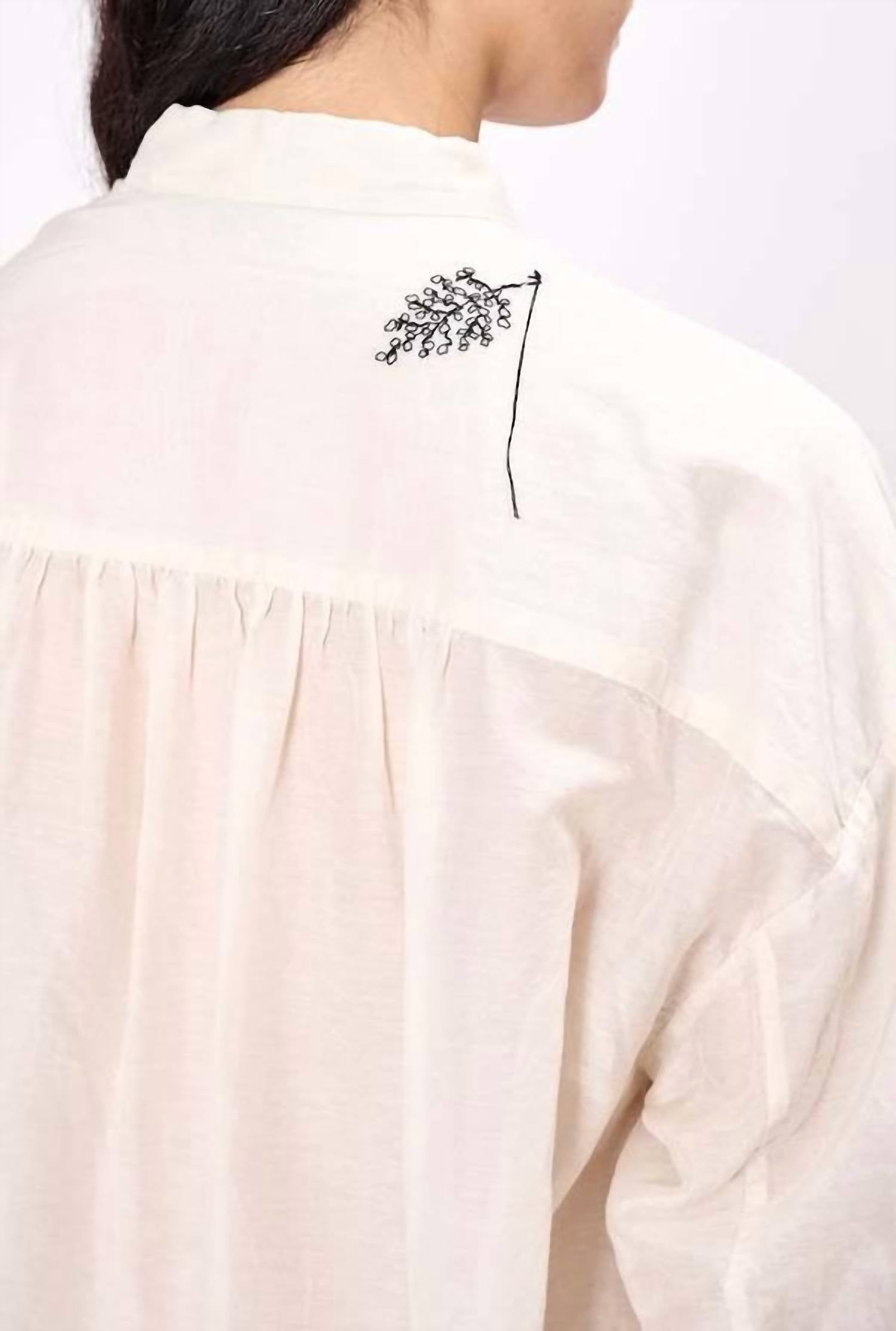 Pas De Calais - Wildflower Embroidered Blouse