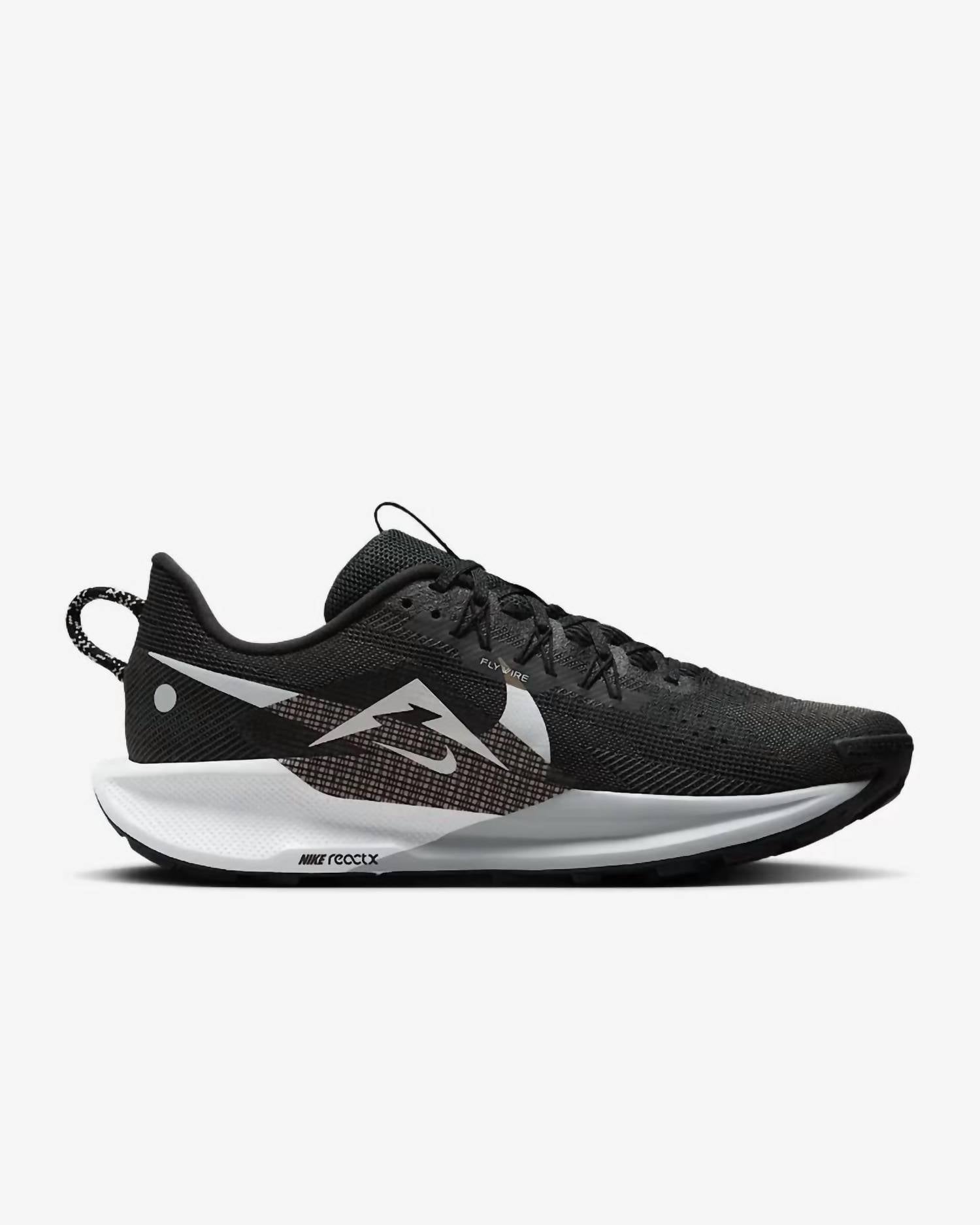 Nike - Men's Pegasus Trail 5 Running Shoes