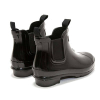 HUNTER Girls Gloss Chelsea Boots in black - kids' shoe - detail view