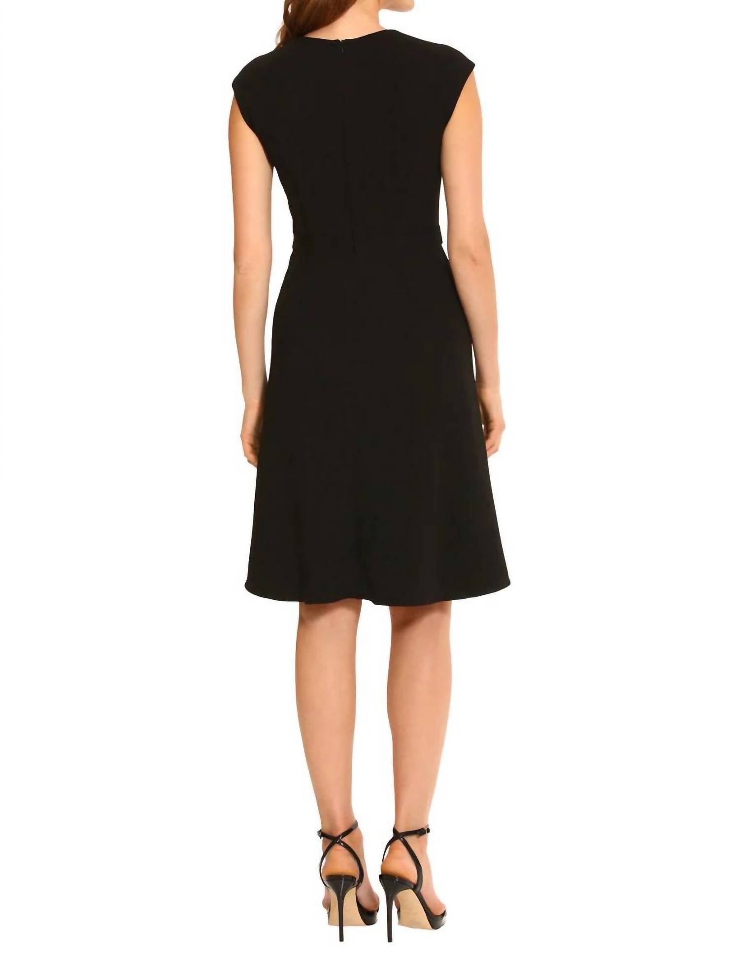 Maggy London - Ginerva Dress