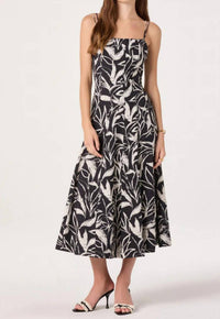 Astr - Trisha Square Neck Dress