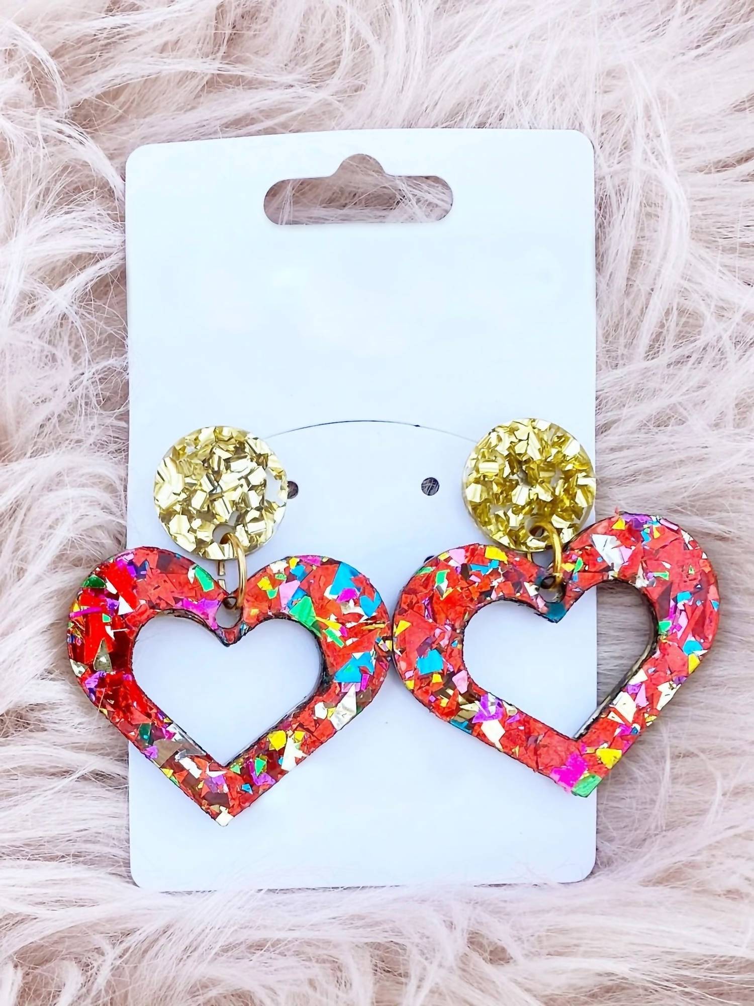 Sandy + Rizzo - Women's Love Shack Heart Earrings