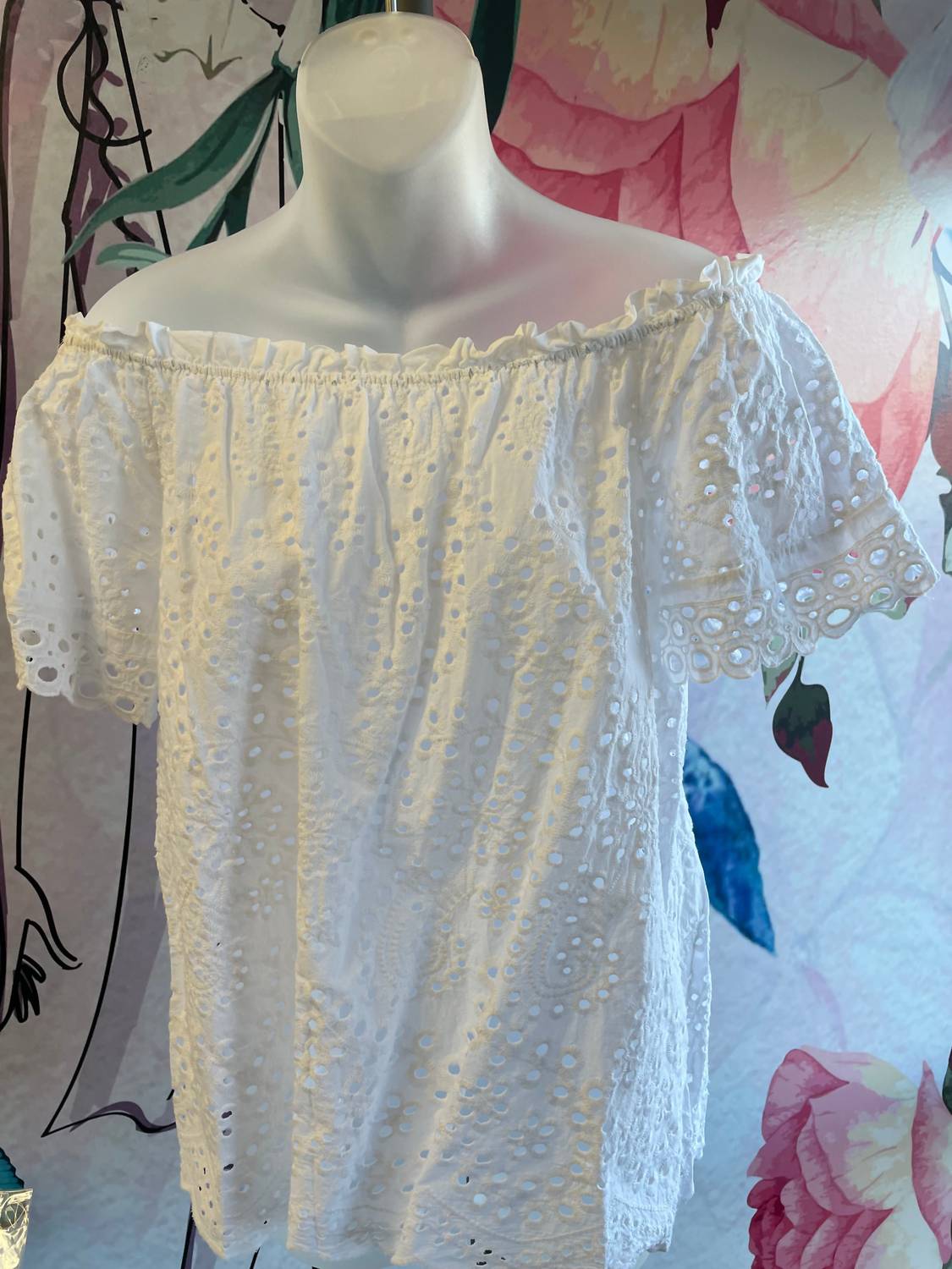 Tempo Paris - Women's Off The Shoulder Eyelet Top