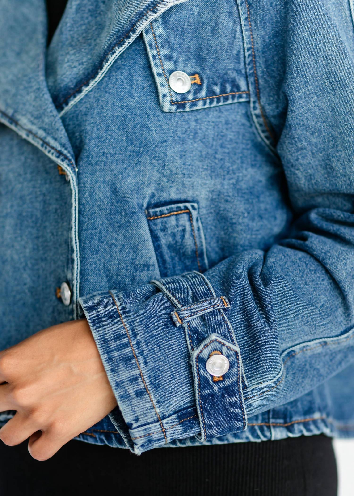 Steve Madden - Aster Crop Trench Coat