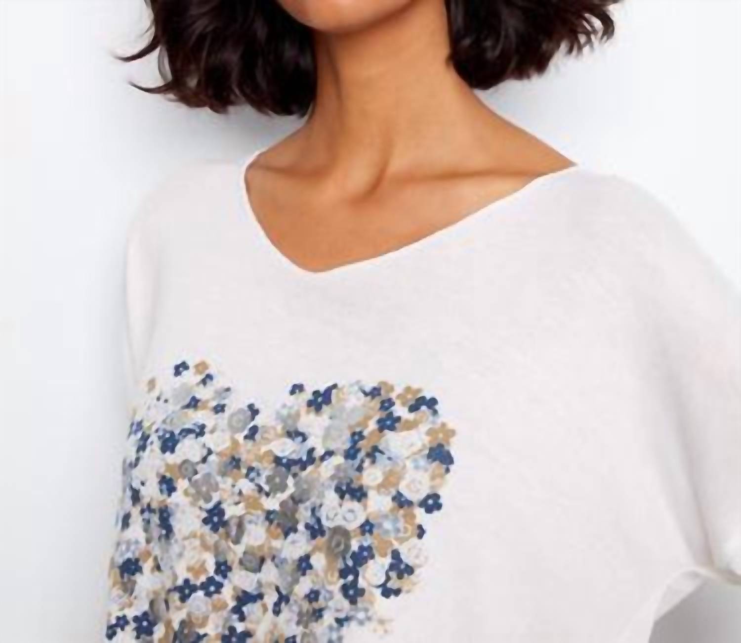 CHARLIE B Jersey V-neck 3/4 Sleeve Printed Top in hearts - women's blouse - view 4