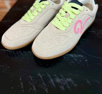 Vintage Havana - Women's Go And Glow Sneakers