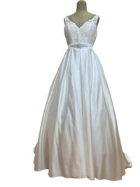 Mary'S Bridal - Women's V-Neck Bridal Dress