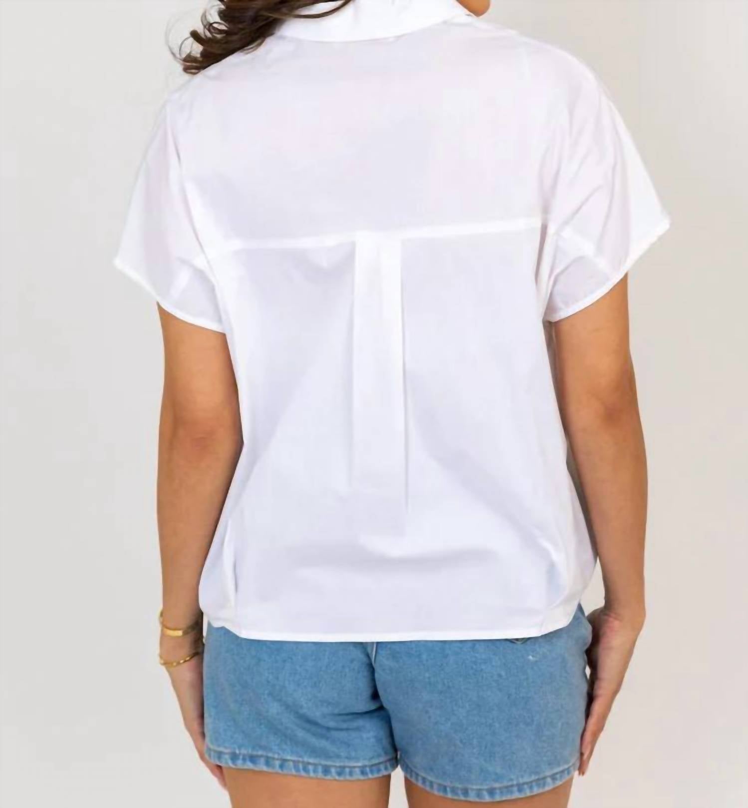 Karlie - Poplin Collar V-neck Top