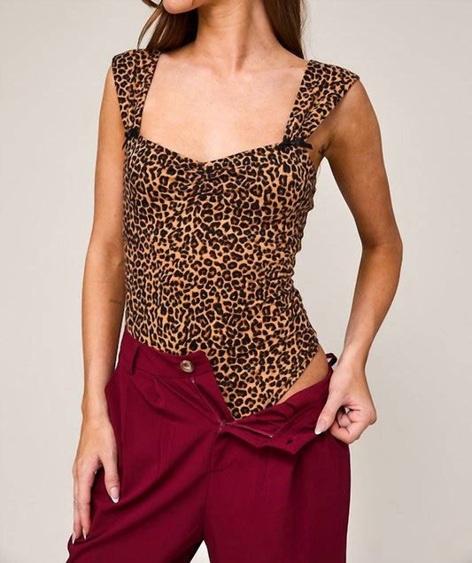 Le Lis - Prowess Sweetheart Neck Bodysuit