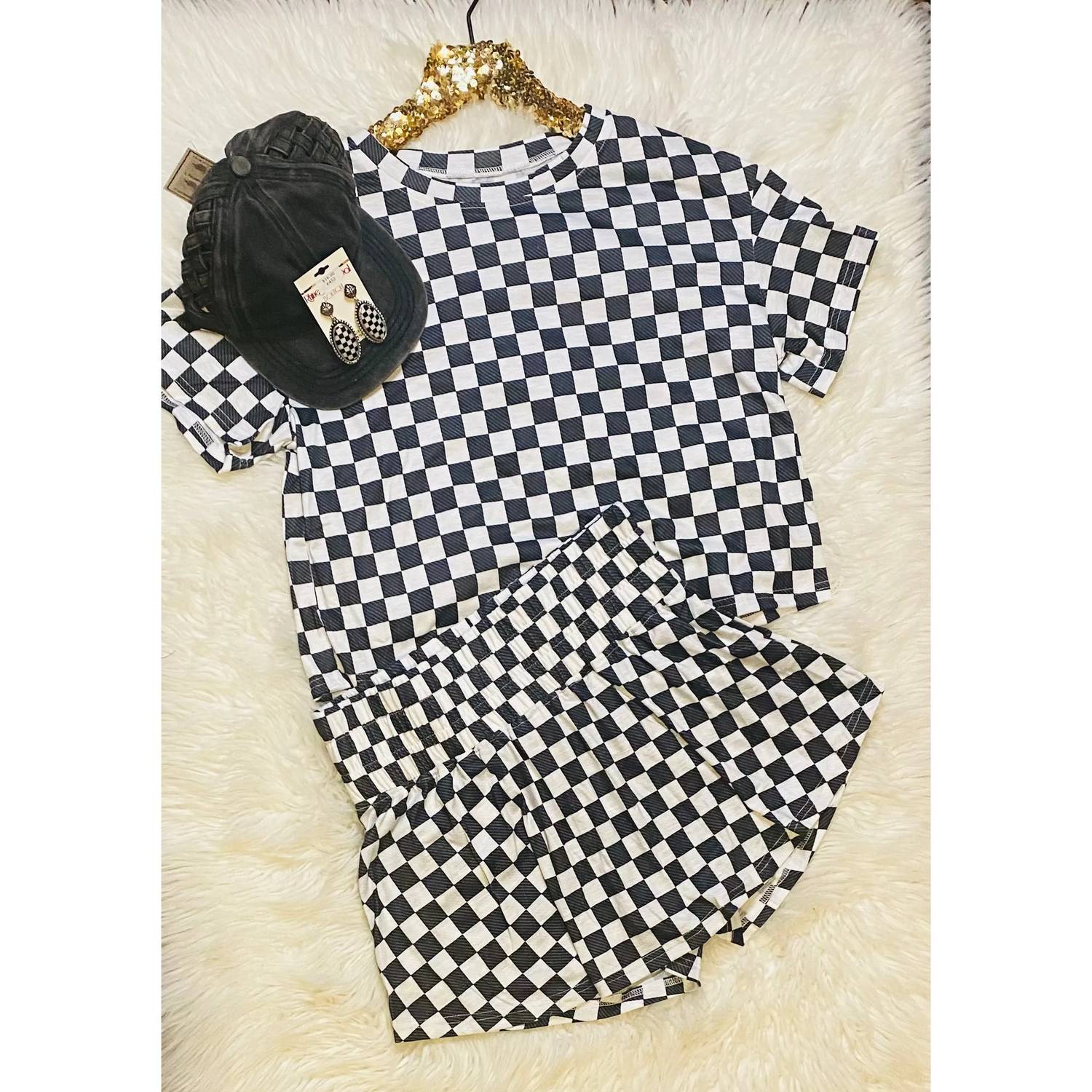 Aapparella - Checkerboard Top And High Waist Skort Set