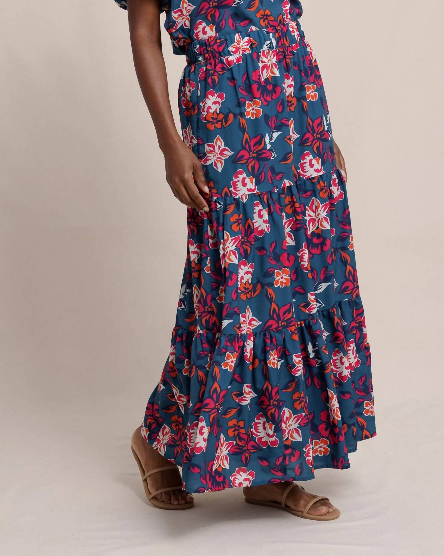 Southern Tide - Taytum Aster Bouquet Maxi Skirt Teal Haze