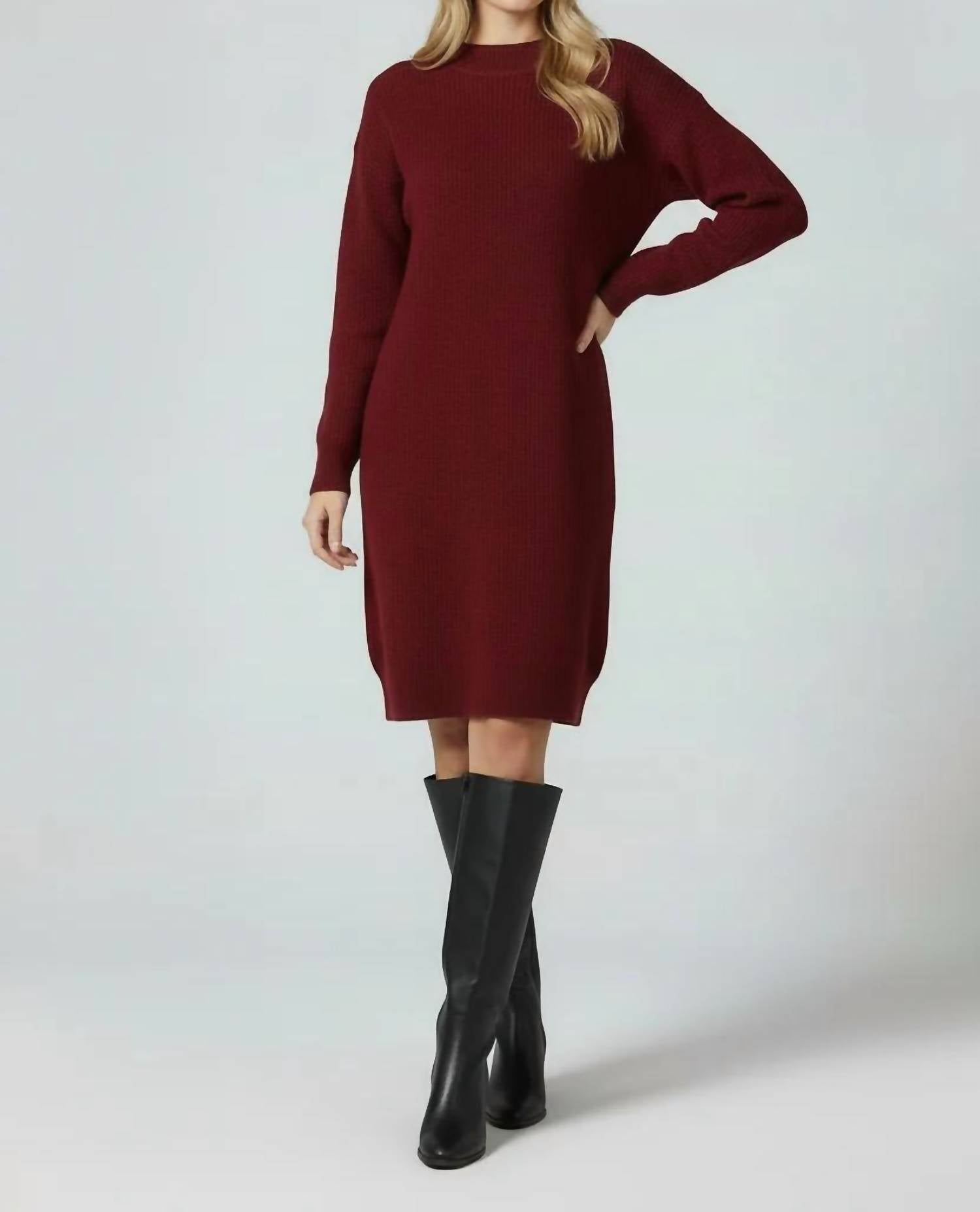 Vine & Love - Pocket Detail Long Sleeve Rib Knitted Dress