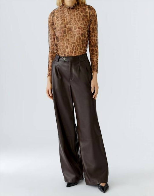 Oui - Women's Ruffle Neck Blouse