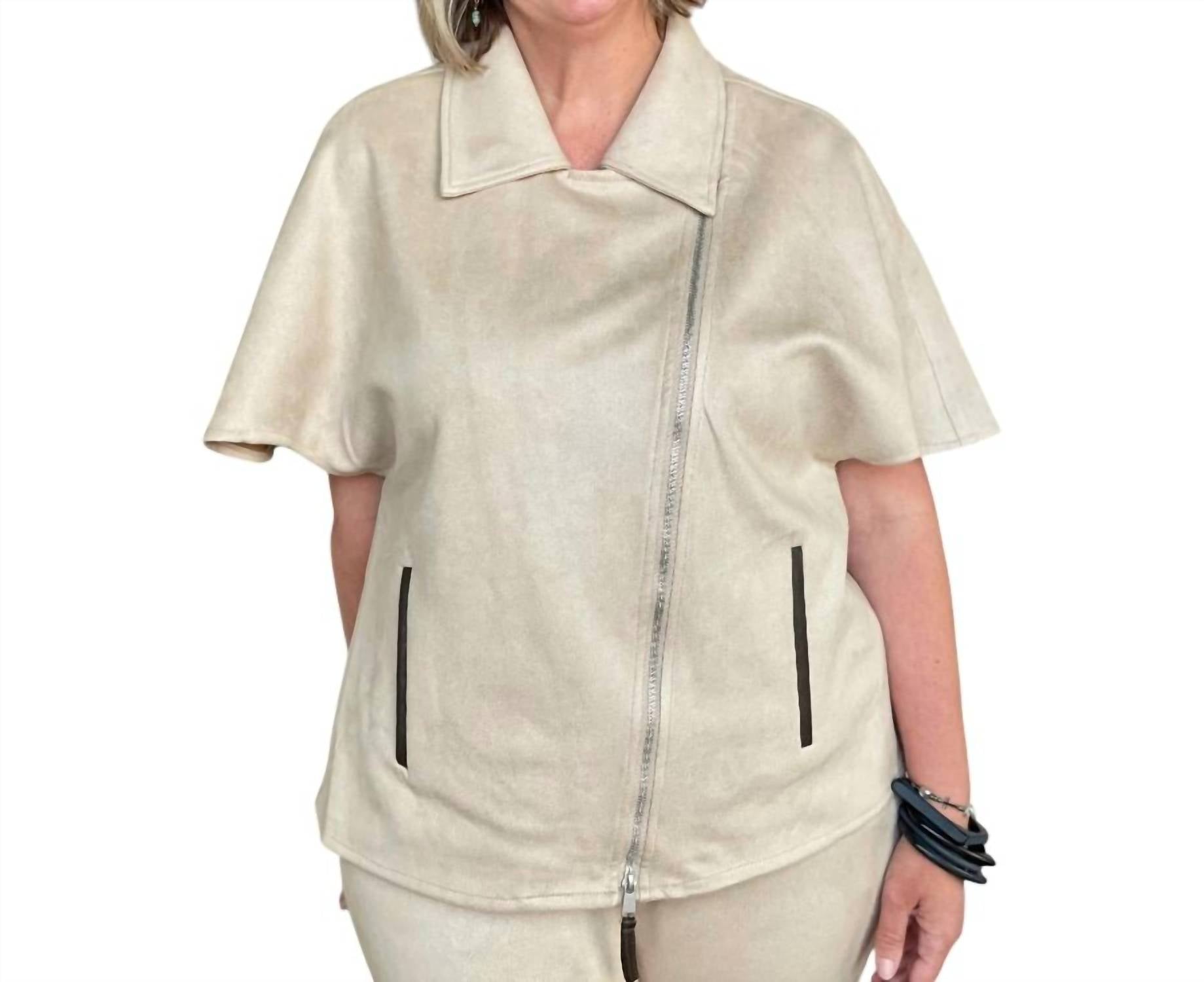Boho Chic - Faux Suede Short Sleeve Cape Jacket