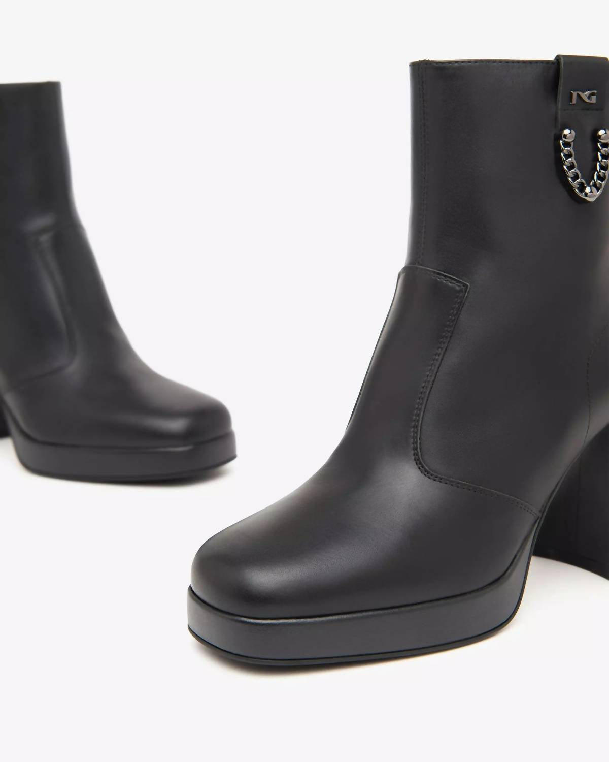 NeroGiardini Women's Chain Platform Ankle Boot Shoe in guanto nero - women's shoe - alternate view