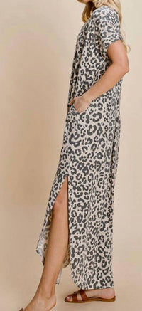 Vanilla Bay - Lazy Dayz Leopard Lounge Dress