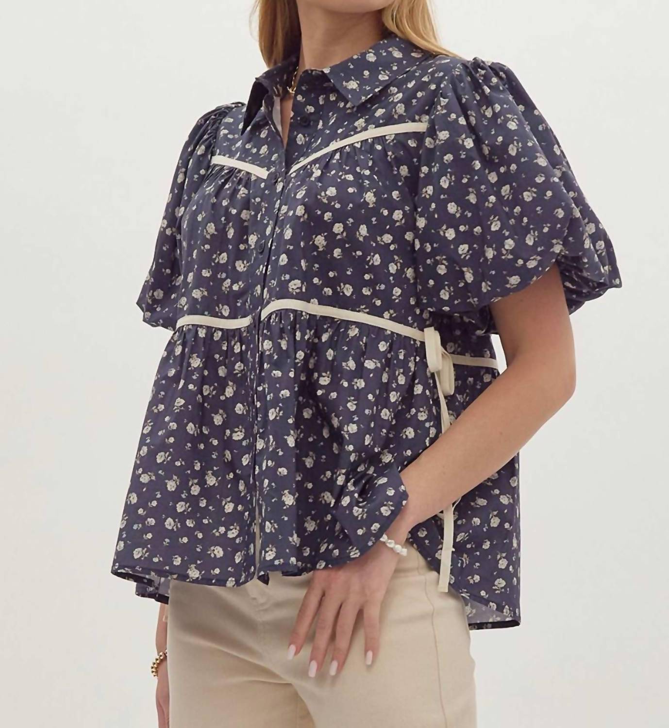 Entro - Floral Bubble Sleeve Bow Top