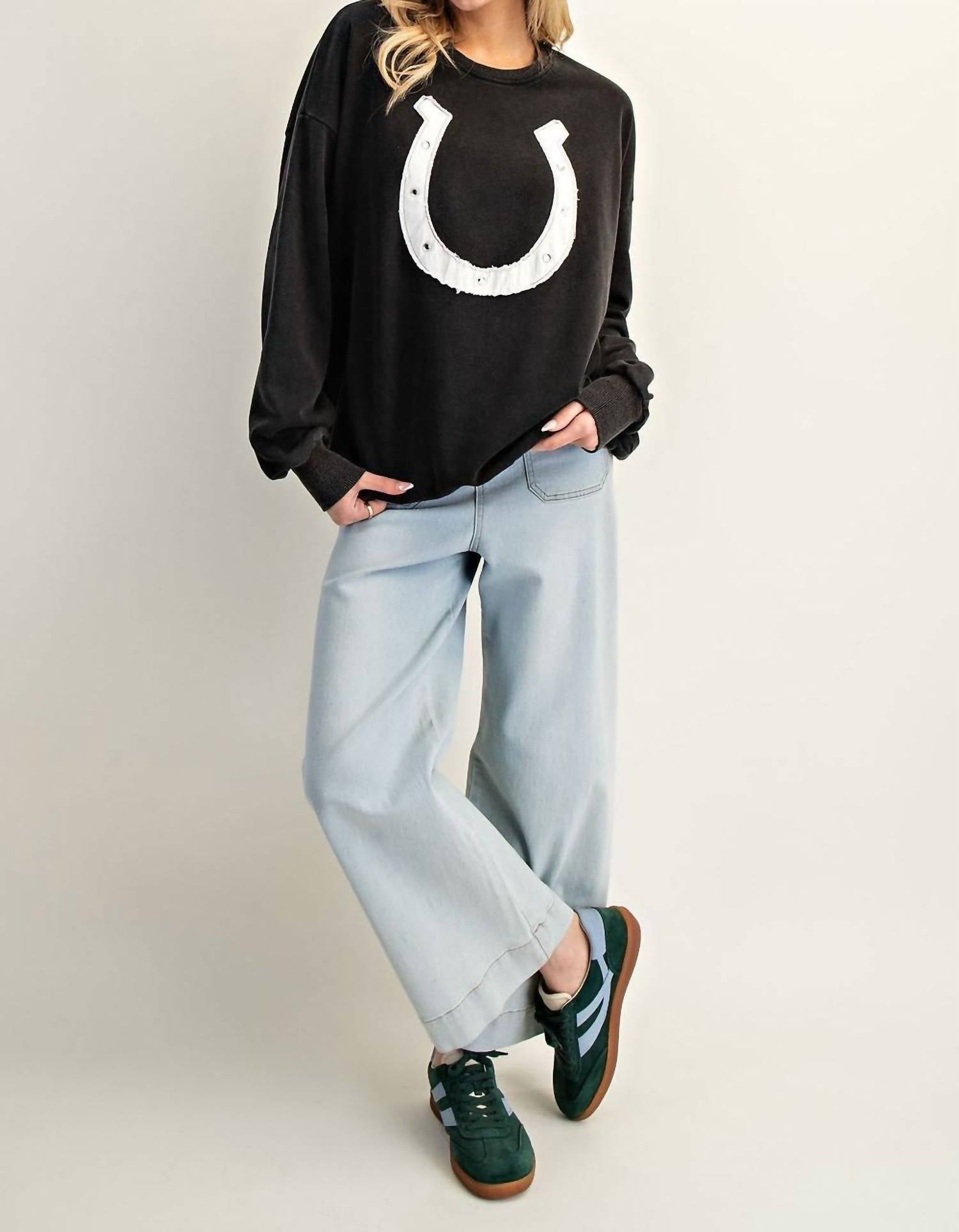 Ee:Some - Horse Crewneck Top