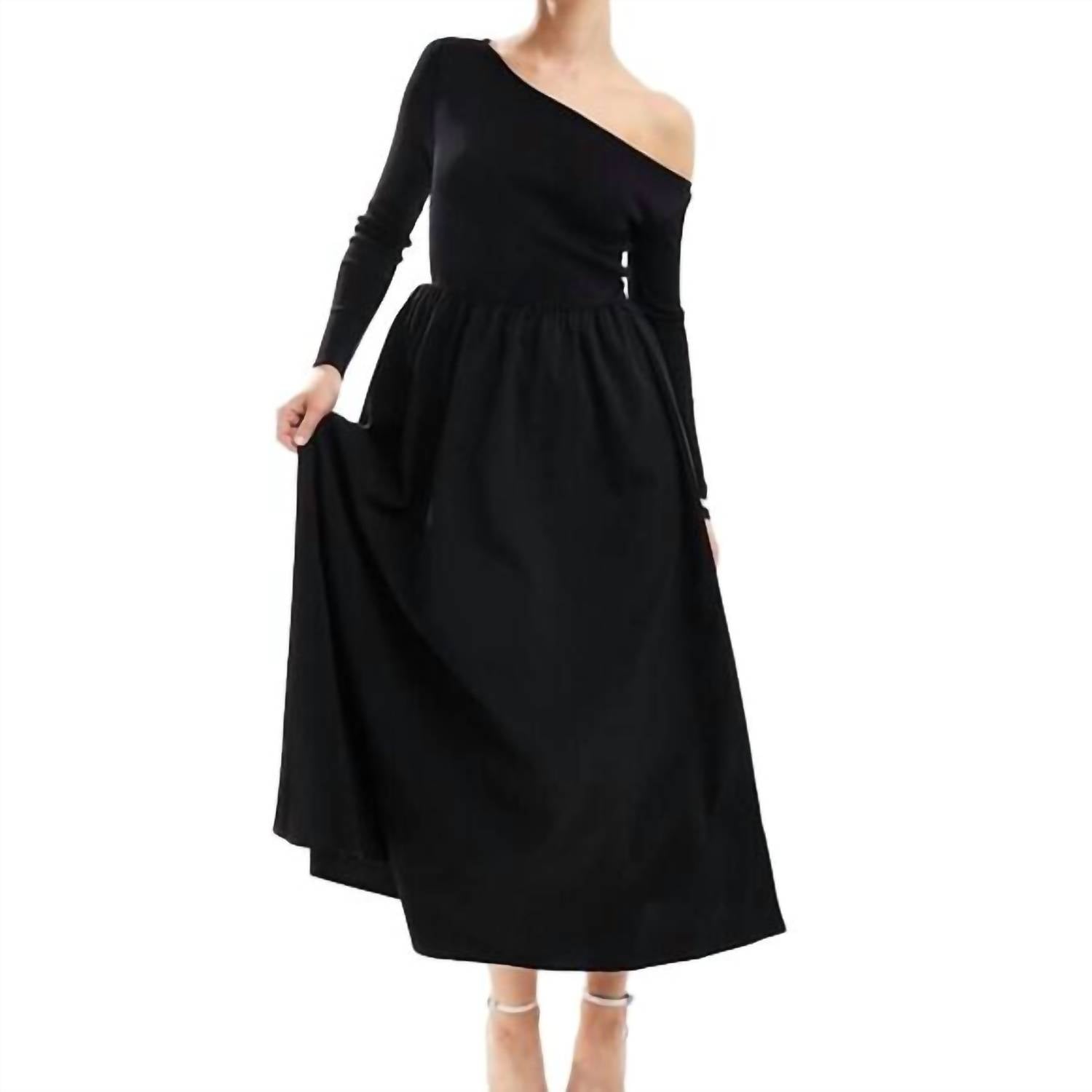 Urban Revivo - Off Shoulder Full Skirt Dress