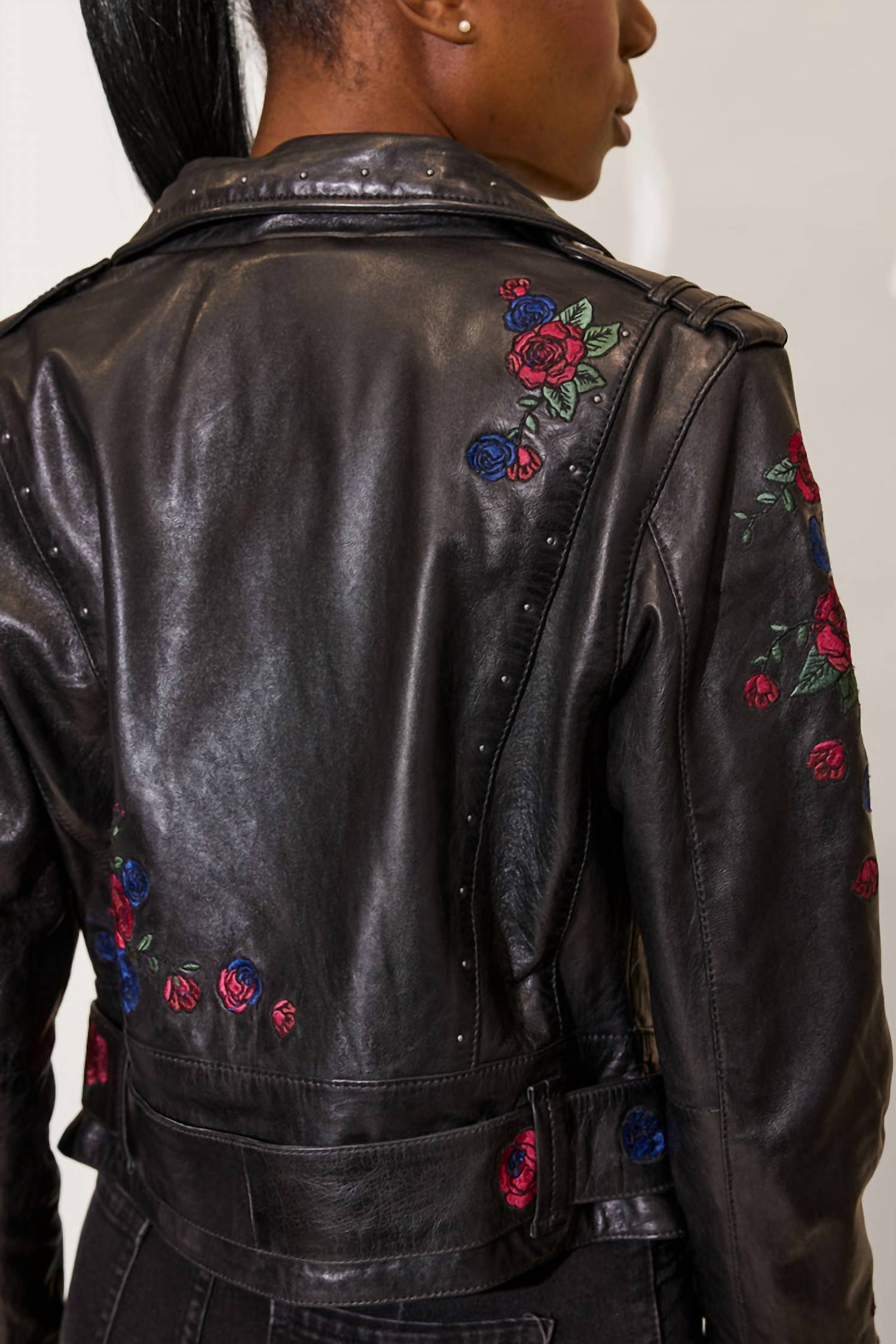 Mauritius - Isabella Regular Fit Leather Jacket