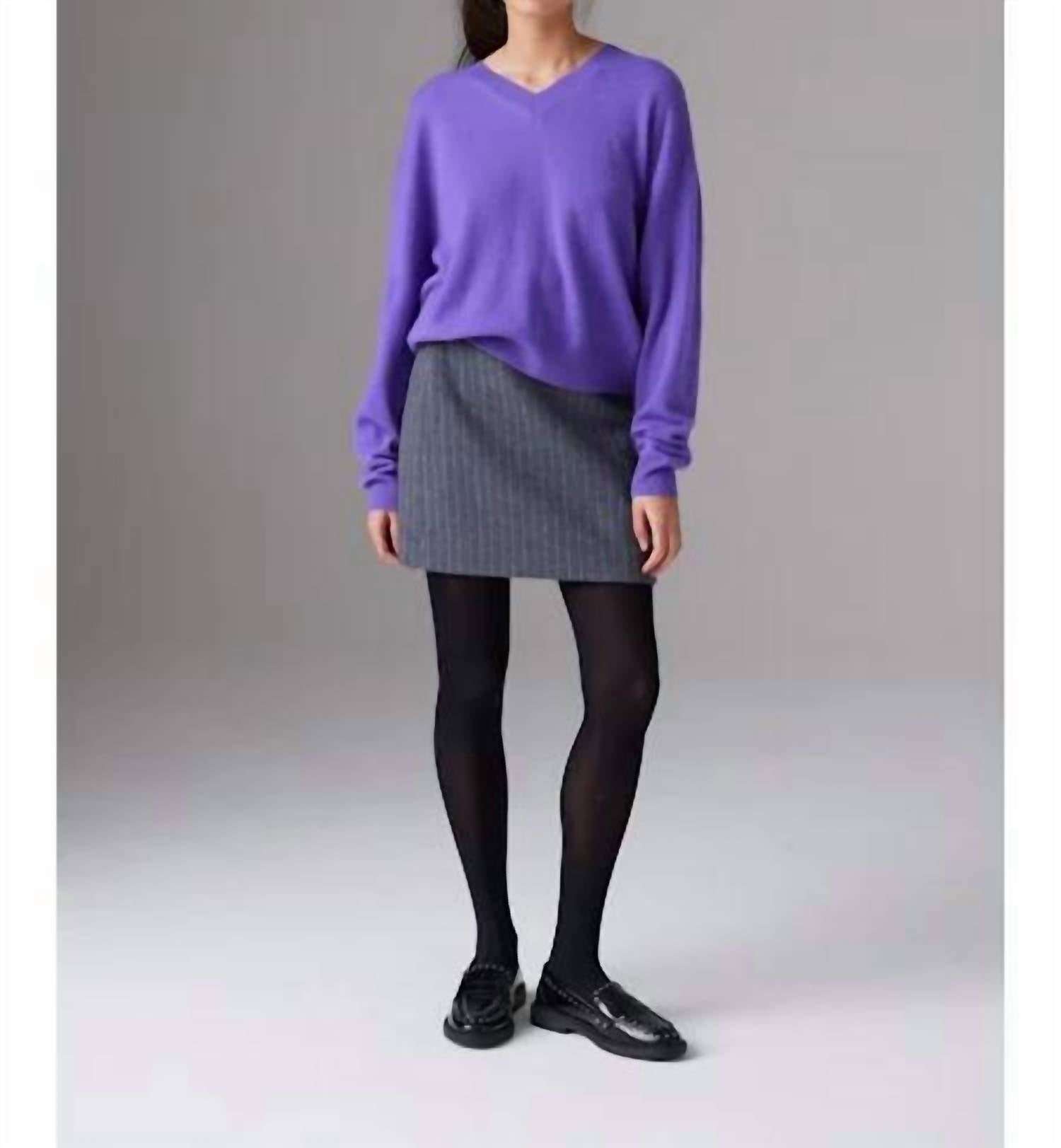 Colorush - Malibu V-neck Sweater