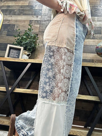 Pol - Lace & Stripe Barrel Leg Jean