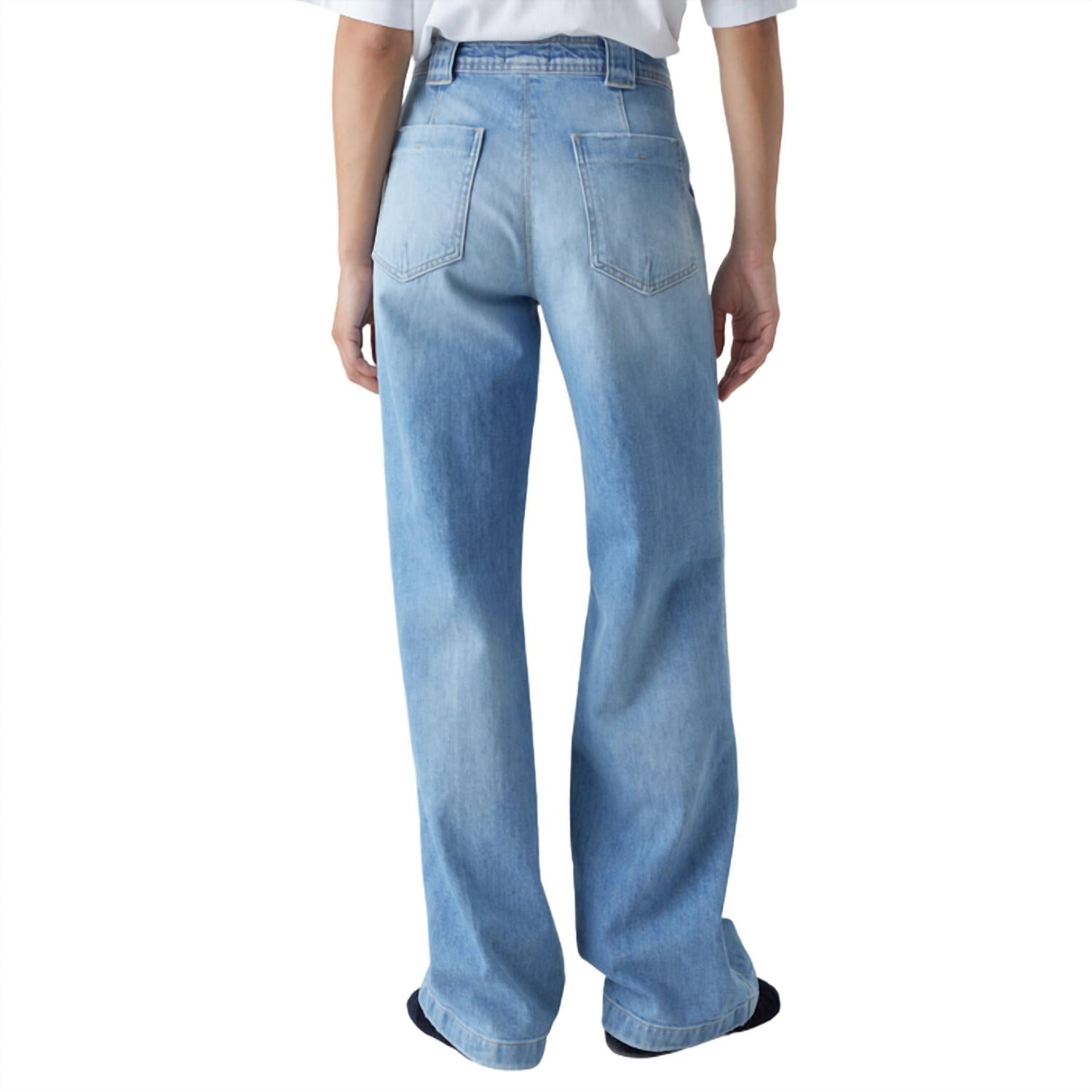 Closed - Women's Aria Jean