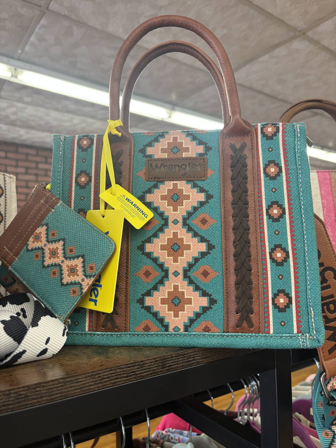 Wrangler - Southwestern Crossbody bag with card holder