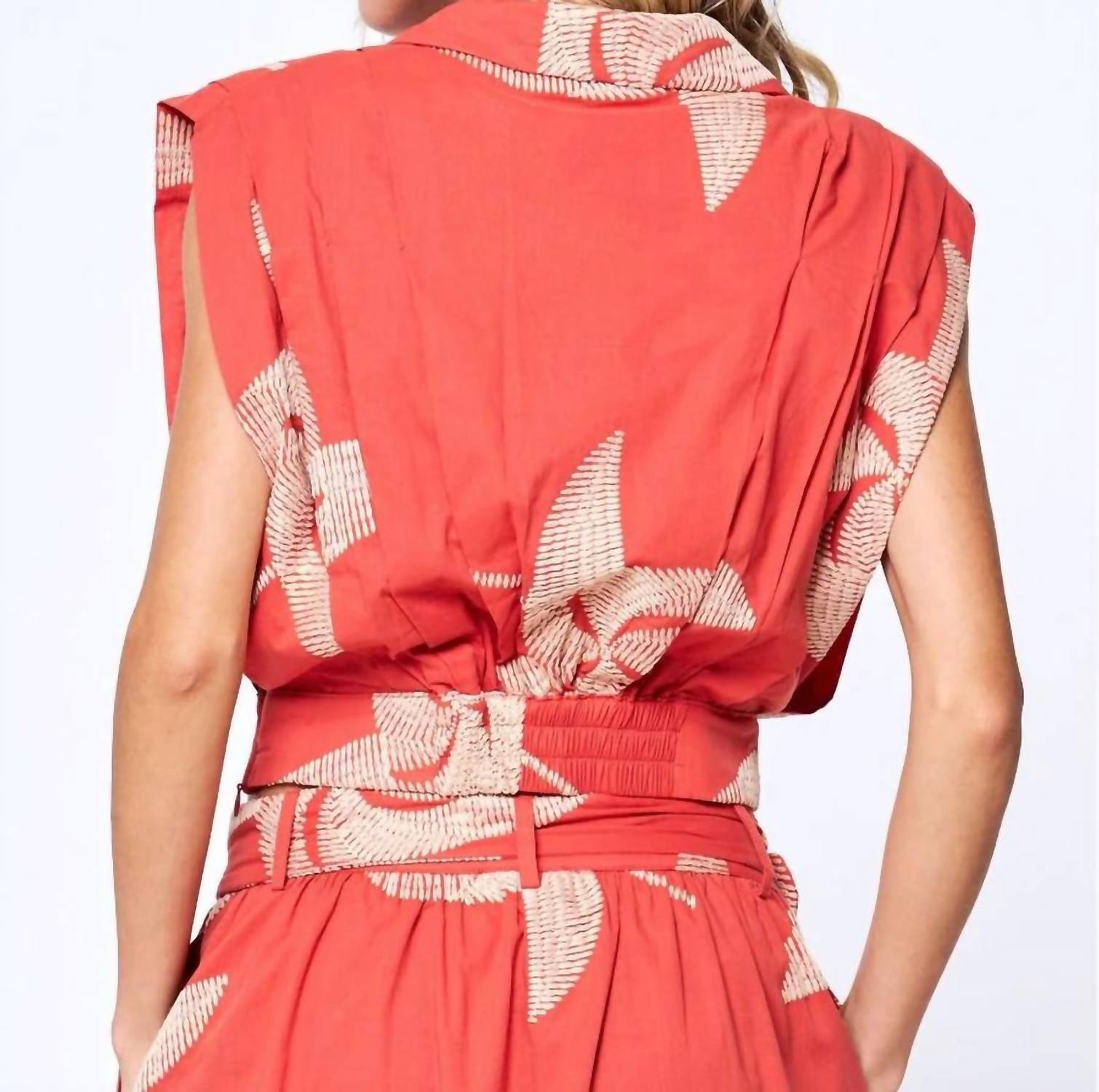 Ciebon - Embroidered Top