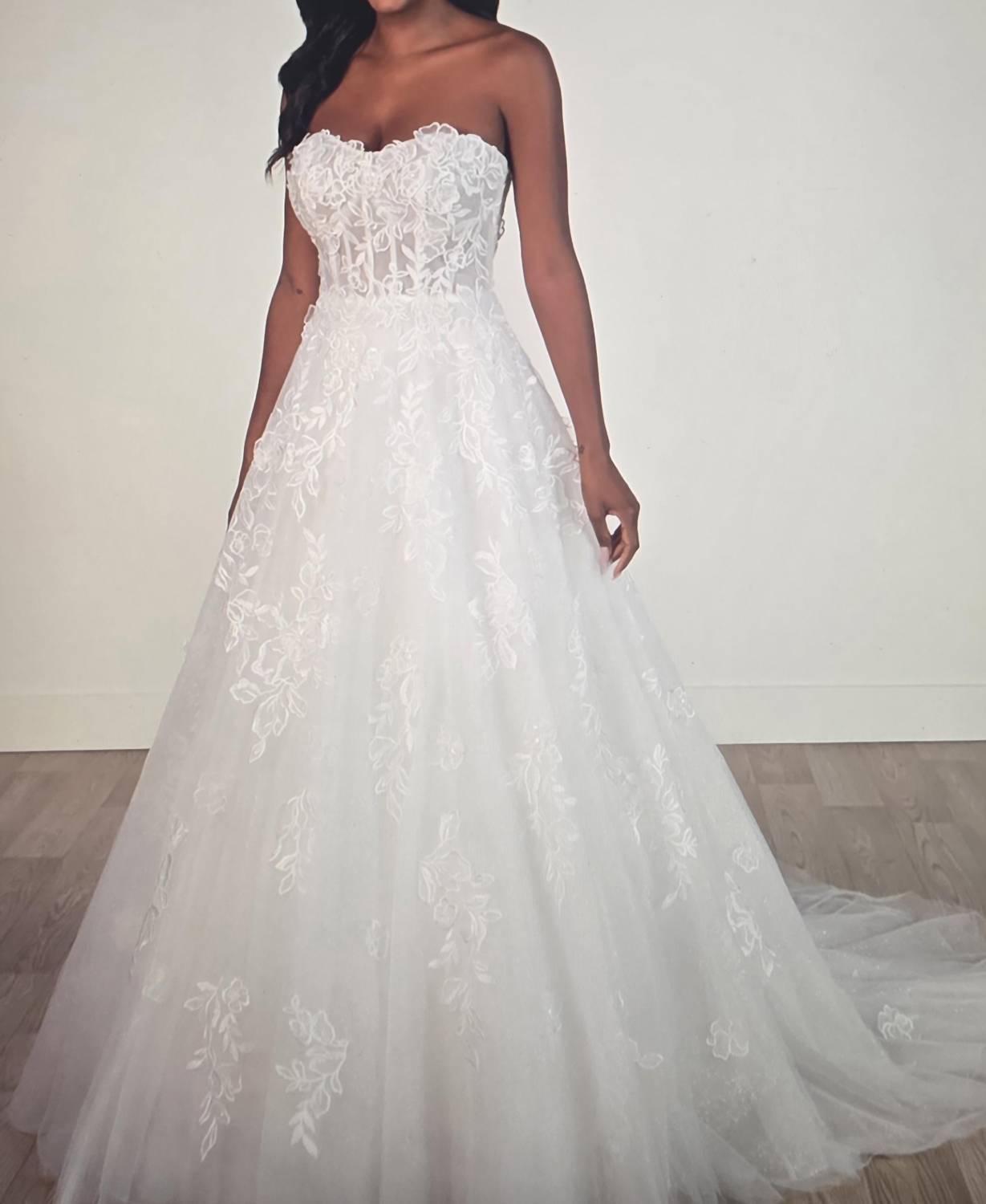 Stella York - Romantic Floral Lace Dress