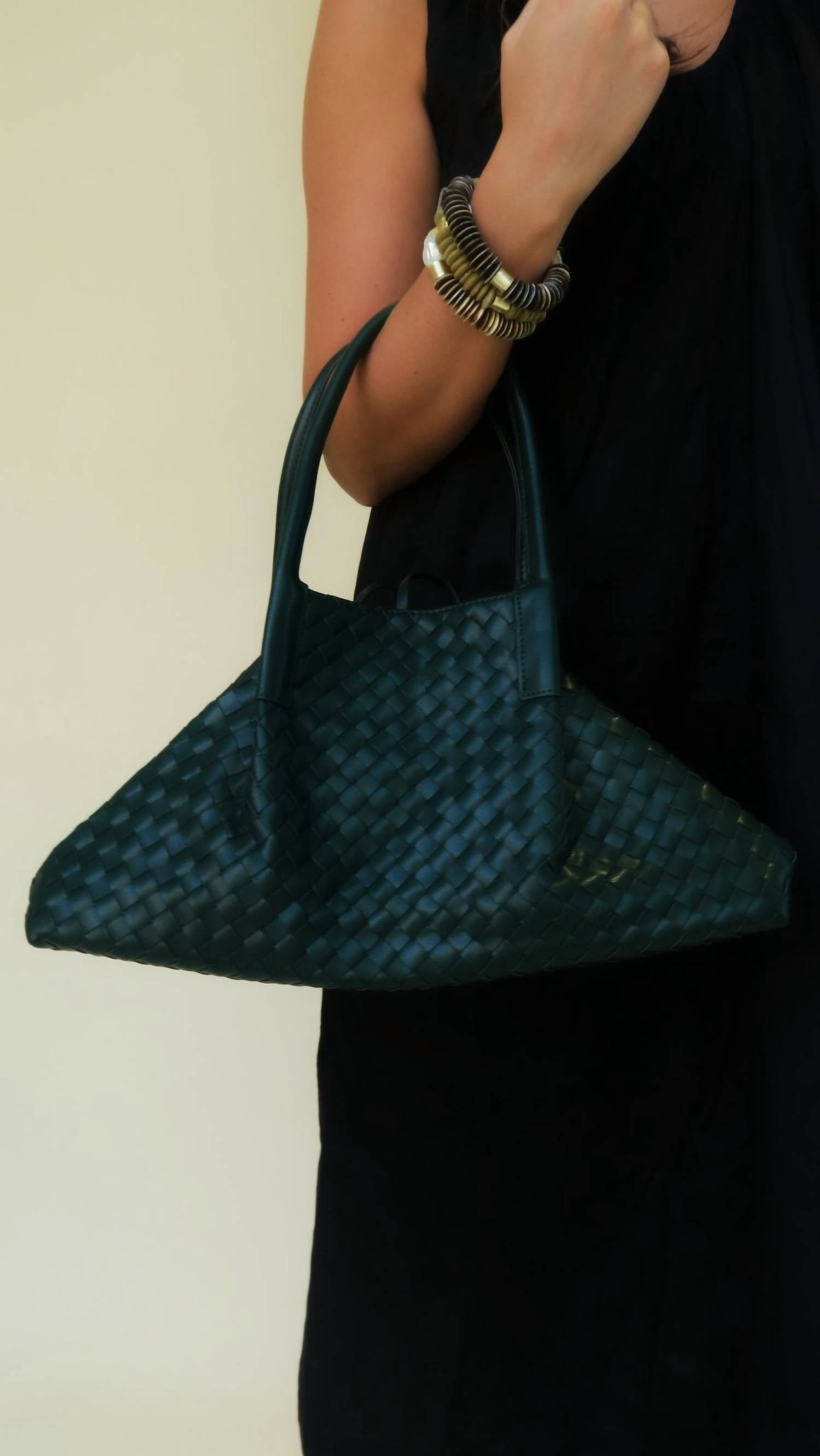 ACCESSORY CONCIERGE Women's Morgan Bag in green - women's bag - detail view
