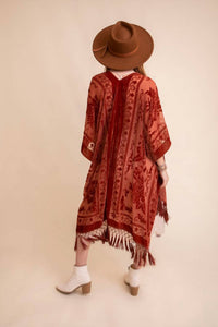 Leto - Velvet Crush Tapestry Kimono