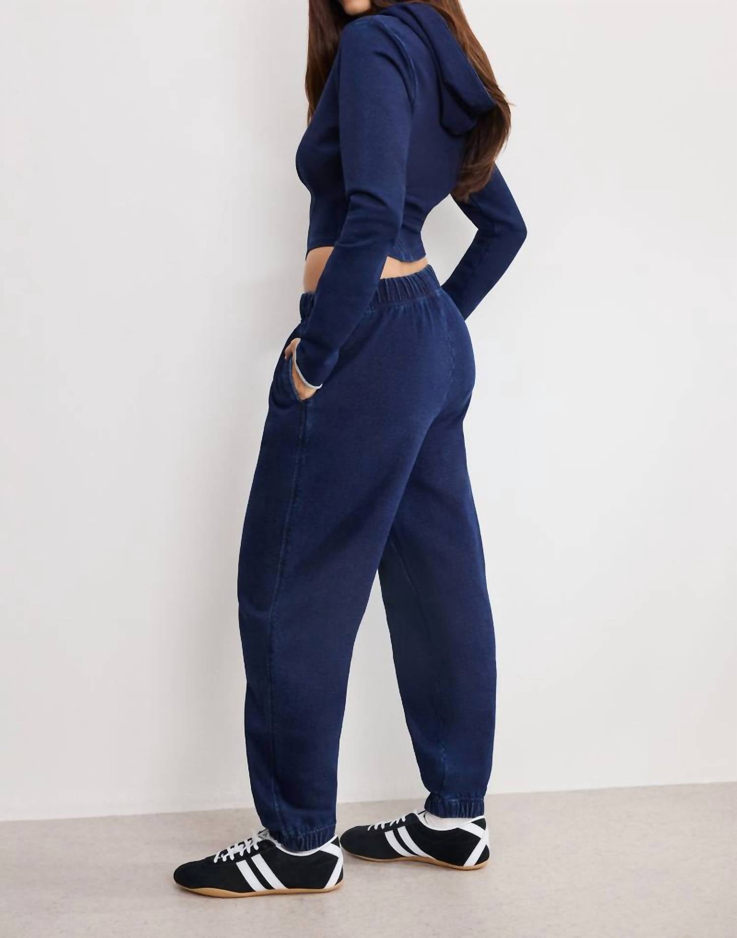 GOOD AMERICAN Jeanius Boyfriend Sweatpants in indigo1029 - women's pants - detail view