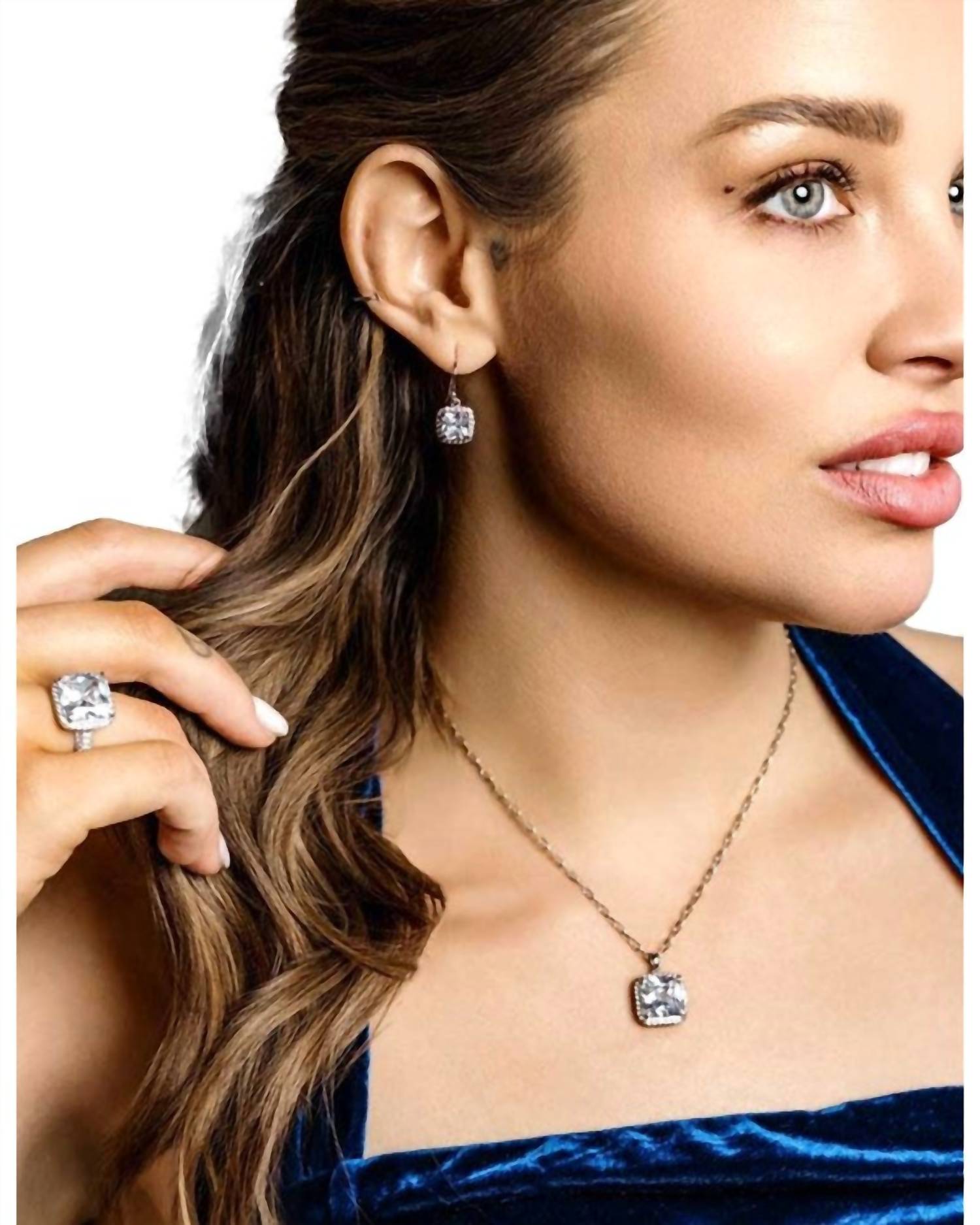 Montana Silversmiths - Women's Sparkling Delight Dangle Earrings