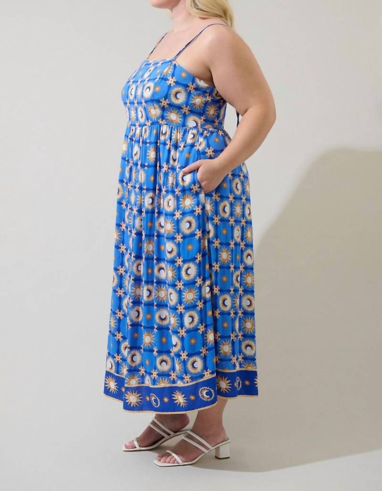 Sugarlips - Moonshine Senia Midi Dress - Plus