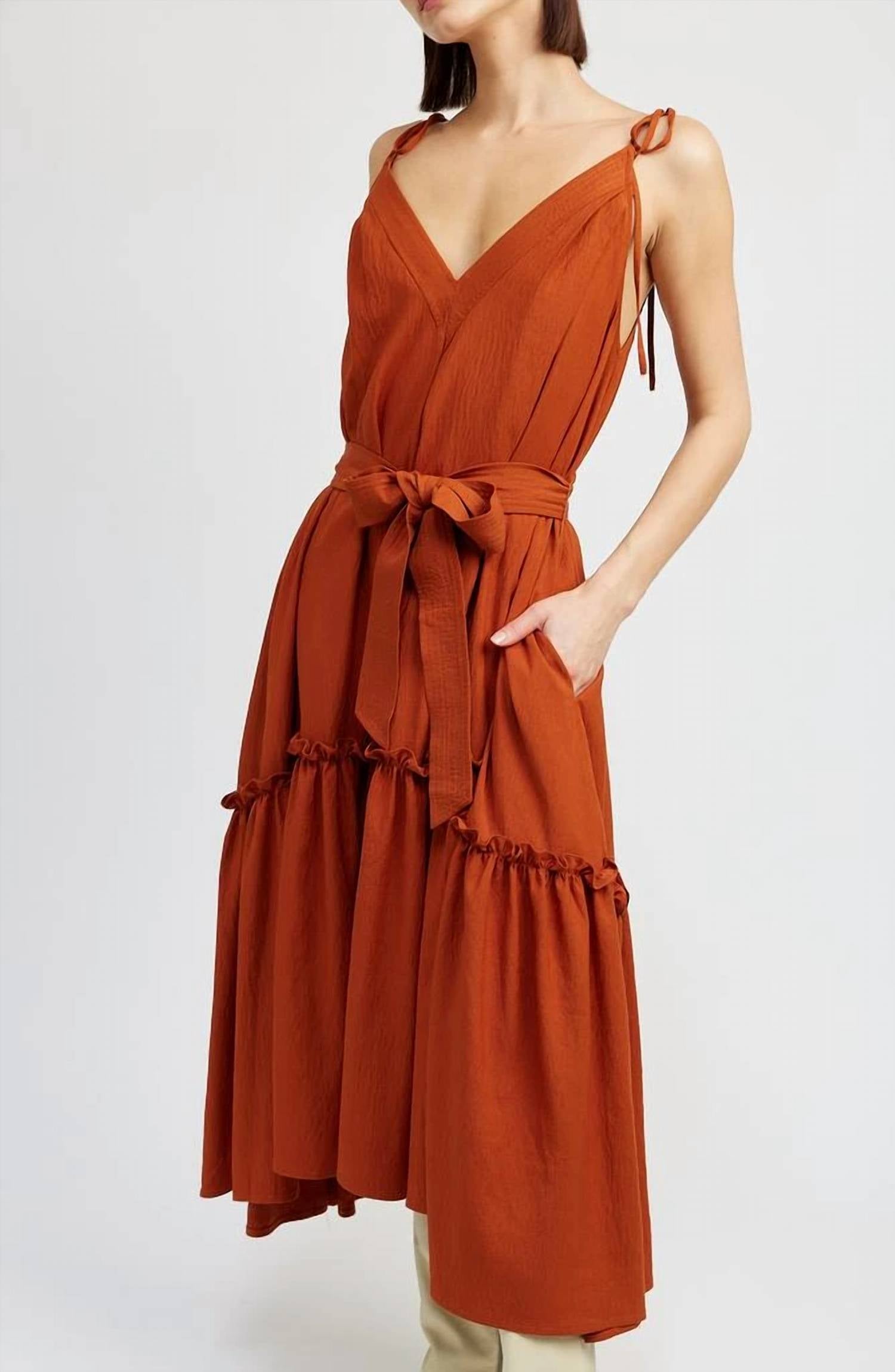 En Saison - Itzel Tiered Midi Dress