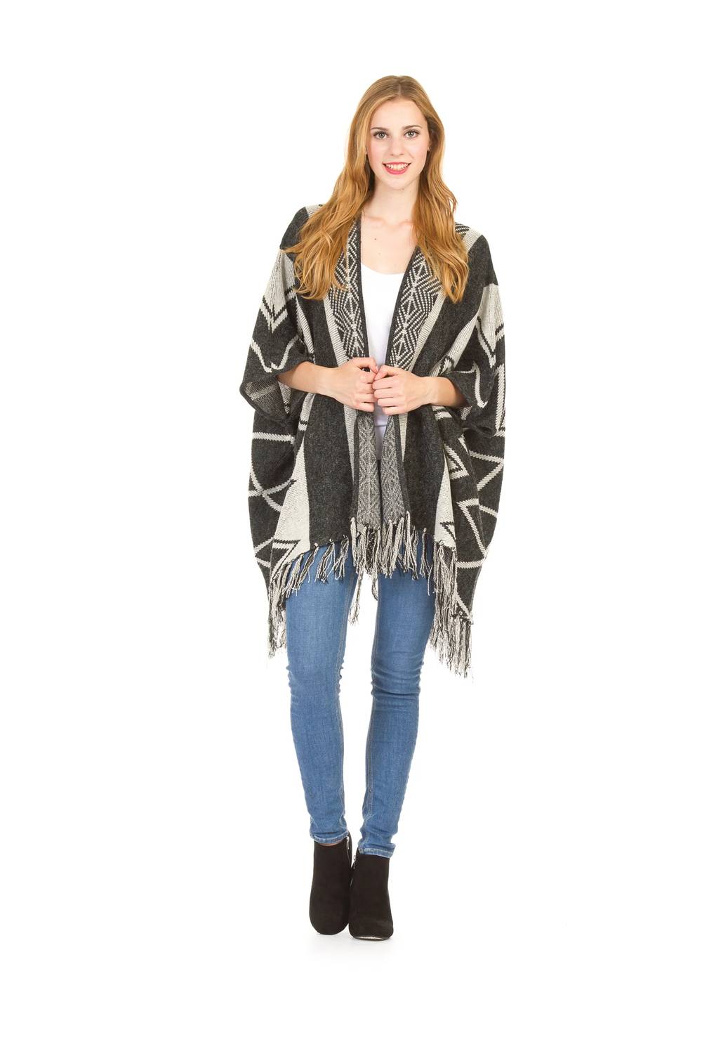 Papillon - Boho Blanket Cardi With Fringe