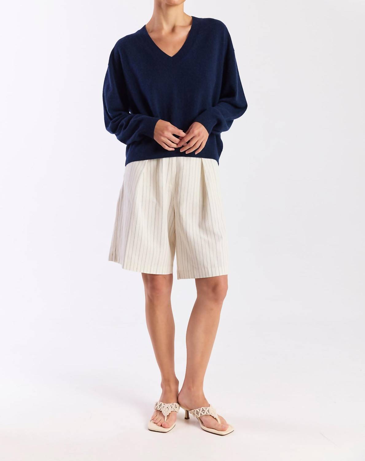 Brodie Cashmere - Hailey V Neck Top