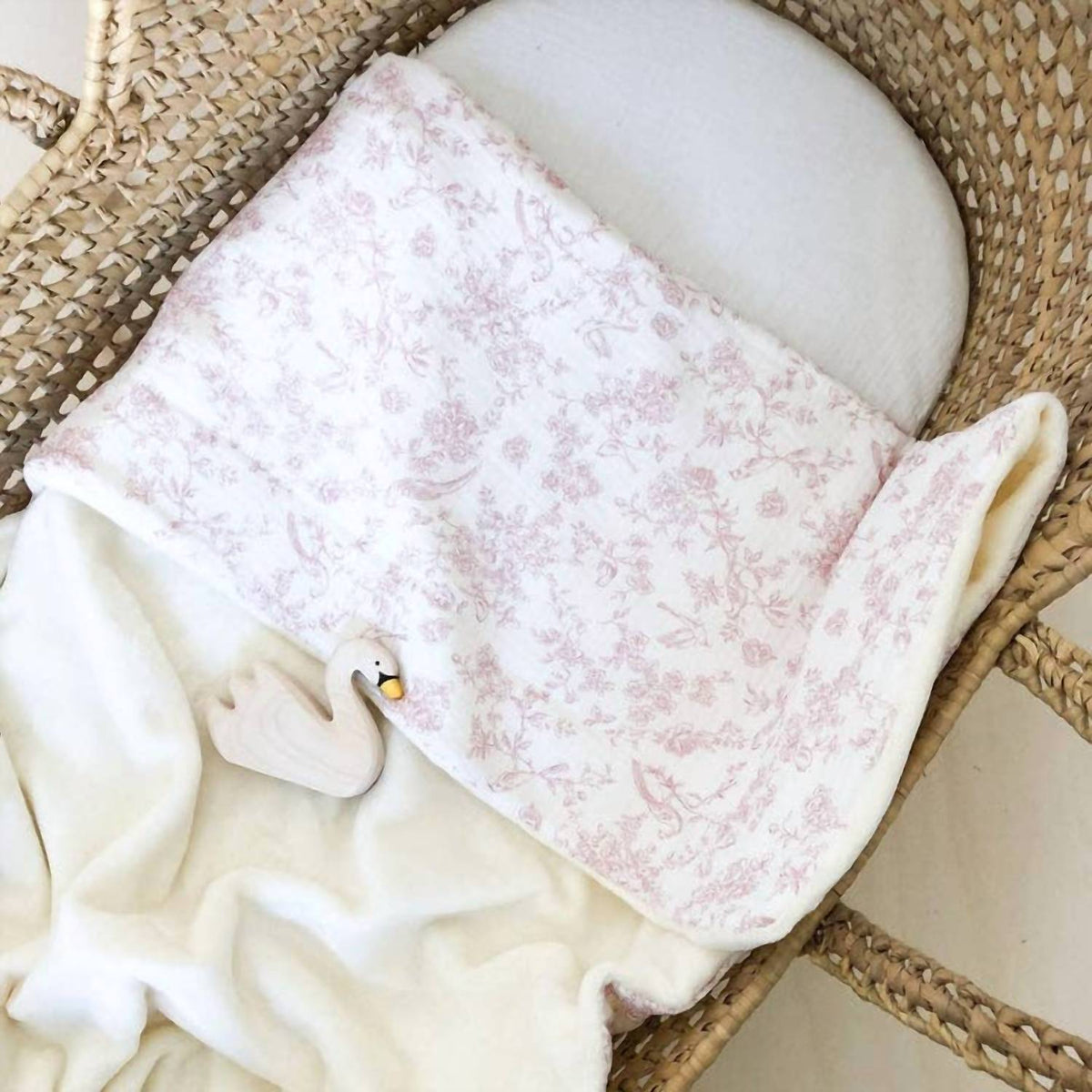 Les Juliettes - Gauze/Fleece Blanket