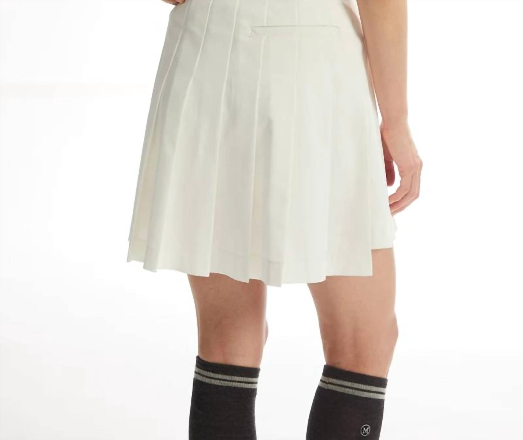 Monday Flow - Wink Pleated Skirt