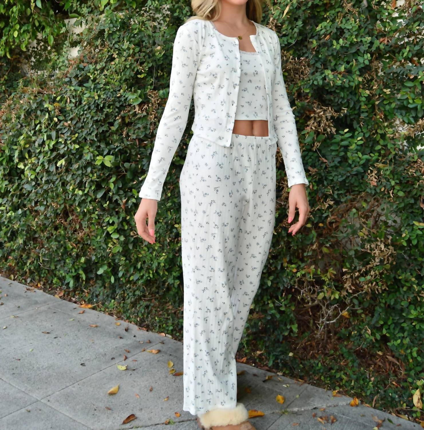 8Apart - Hayes Floral Pointelle Button Down Cardigan