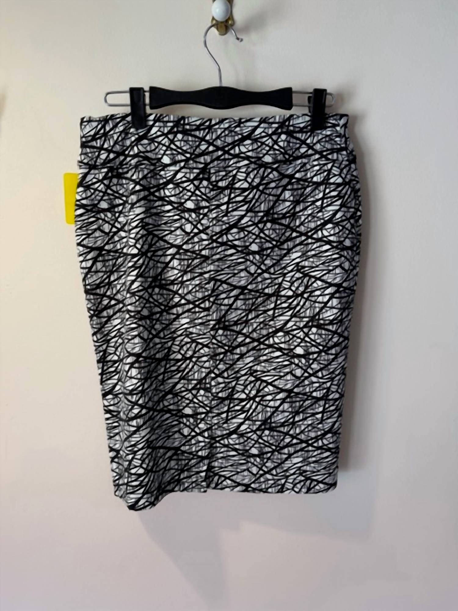 LISETTE Women's Bamboo Print Skirt in black and white - women's skirt - detail view